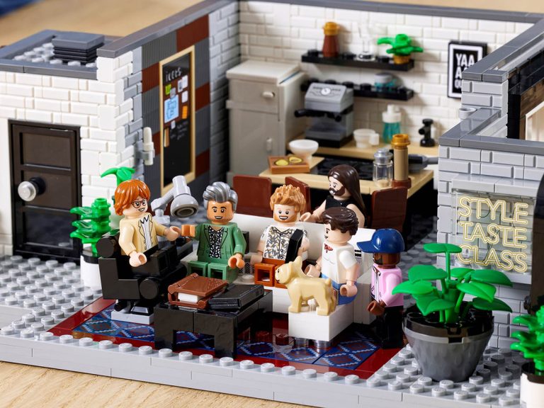 LEGO Icons 10291 - Queer Eye - Das Loft der Fab 5 - Produktbild 02