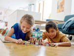 Spielzeugladen im Stadthaus LEGO Creator 31105 - Spielzeugladen im Stadthaus - Produktbild 02